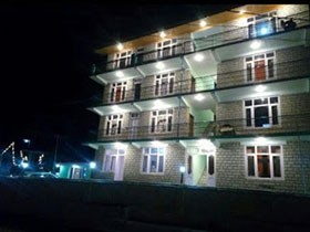 Hotel North Paradise Manali