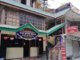 Hotel River Bank & Restaurant Manali